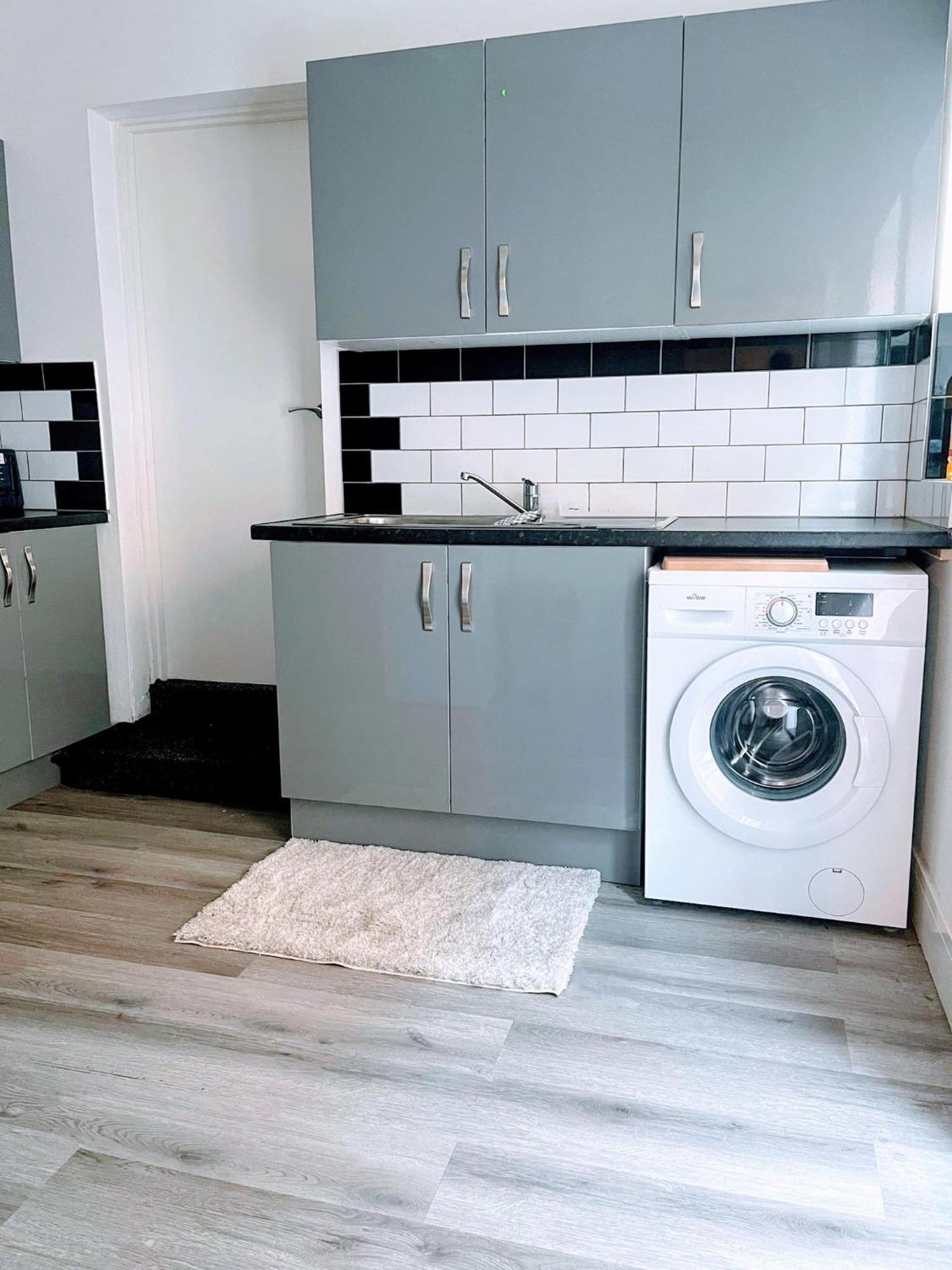 Bay Wind Apartment Моркам Экстерьер фото